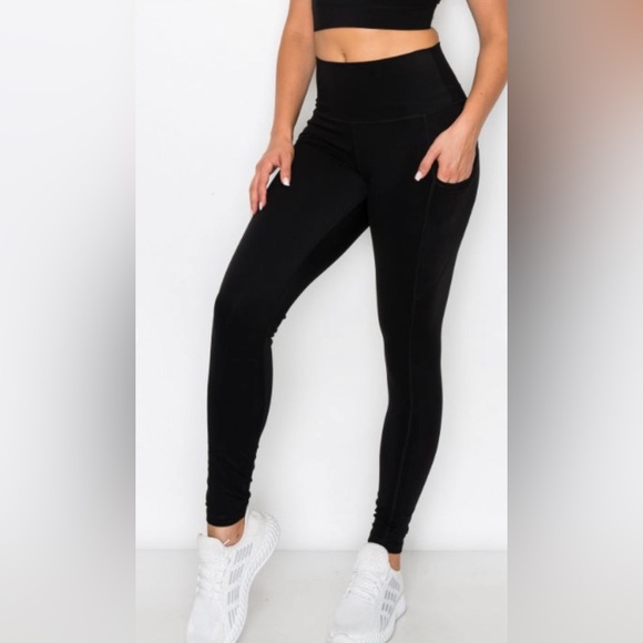 NWT Yelete Longer Length(33) Women's Black High-Waisted Leggings with Pockets. - Picture 4 of 6